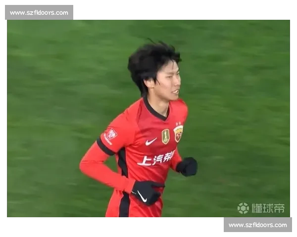 年轻双子星闪耀!海港客场 3-1 河南,李新翔首球 + 莱昂纳多传射建功 年轻双子星闪耀!海港客场 3-1 河南,李新翔首球 + 莱昂纳多传射建功