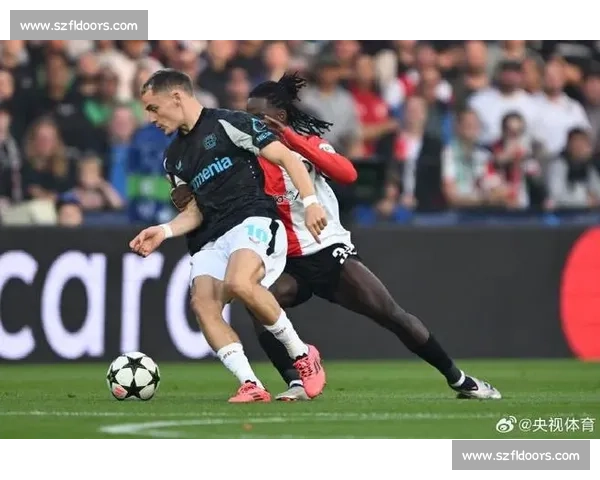 荷媒：勒沃库森瞄准费耶诺德后卫桑德勒
